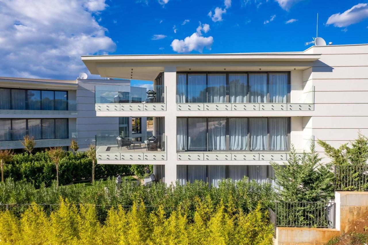 Hadrie Luxury Resort And Villas Krk 克尔克 外观 照片