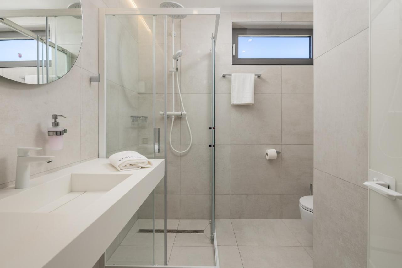 Hadrie Luxury Resort And Villas Krk 克尔克 外观 照片